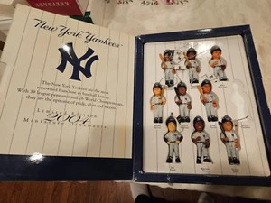 NY Yankees 2004 Limited Edition Daily News Tree Ornaments. Rare Set In The Box - Picture 1 of 8