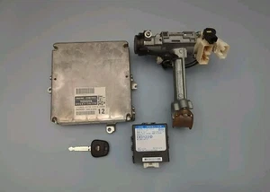Toyota Hiace D4D Ecu  89661-26790 Ignition Lock Immobilizer Key - Picture 1 of 14