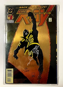 The Ray #1 (DC May 1994) SIGNED Joe Quesada First Issue Foil Embossed w/COA-(8D) - Picture 1 of 3