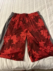 Under Armour Heat Gear Athletic Shorts Youth XL - Picture 1 of 4