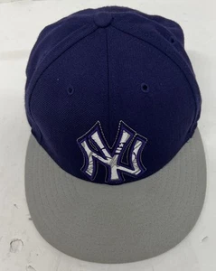 New York Yankees Hat Cap Size 7 1/8 New Era Fitted Blue White Embroidered Adult - Picture 1 of 8