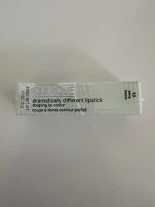 NUEVO EN CAJA Clinique lápiz labial dramáticamente diferente BERRY FREEZE 10 - Imagen 1 de 2
