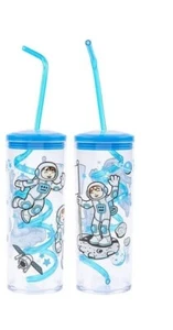 2 Space Kids Tasse mit Twisty Strohhalm - 11 Unzen - Spaß für Kinderpartys - Neuheit - Bild 1 von 5