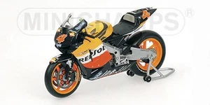 Model bike Honda RC211V Repsol Barros MotoGP 2004 Minichamps 122 041004 1:12th - Picture 1 of 9