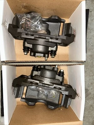 Par de pinzas de freno de disco Nugeon 98-07618A, 99-07618B Plymouth, Chrysler Foto 1 de 4