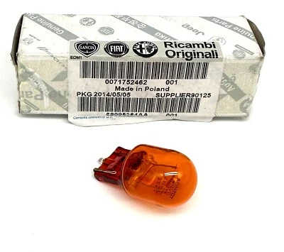 Fiat 500 & Ducato 21W Headlight Bulb 71752462 Genuine & New - Image 1 of 4