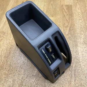 Daihatsu Rocky Console Surround F70. F75. - Picture 1 of 13