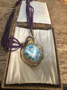 ANTIKE HOBE 3427691 CHINESISCHE RÜCKSEITE HANDBEMALTE SCHNUPFTABAKFLASCHE, PASSENDE BOX SELTEN - Bild 1 von 8