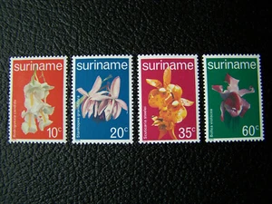 FRANCOBOLLI FIORI DEL SURINAME ANNO 1979 SET COMPLETO, SCOTT # 520-523. MH, OG. - Foto 1 di 1