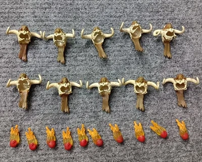 lot of 20 Indiana Jones Figure's Accessories for 3.75" 1/18 figure #f3 - Image 1 of 4