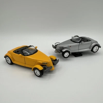 Lot 2 New-Ray Plymouth Prowler 1:32 Diecast Pullback Cars Yellow & Gray - Image 1 of 4