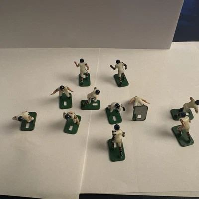 NFL De Colección Tudor 11 Chicago Bears Jugador de Fútbol Todo Blanco Raro Hong Kong Hogleg Foto 1 de 4