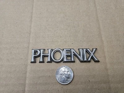 庞蒂亚克原始设备制造商凤凰 3.75 英寸镀铬徽章标志铭牌名称 Insignia  — 第 1/3 张图片