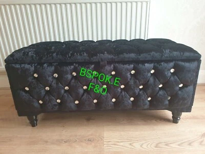 Storage Ottoman Box Fully Upholster Chesterfield Design footstool in crush velvt - Image 1 of 4