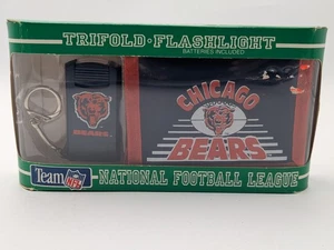 NFL Chicago Bears Trifold Wallet and Flashlight Keychain - Picture 1 of 19