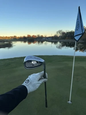 Tour Edge Hot Launch HL-J Junior Sand Wedge Youth Flex eixo de grafite, destro, 34,5" - Imagem 1 de 4