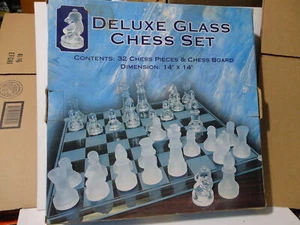 JUEGO DE AJEDREZ DE CRISTAL DE LUJO Nuevo en caja - Imagen 1 de 3