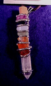 7 Chakra Aroma Therapy 2" Healing Wand / Pendant Hand Made USA with Quartz Back - Bild 1 von 6