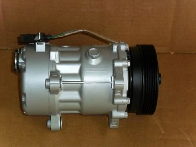 AC 压缩机 1998 - 2005 大众啤酒,高尔夫,捷达 1.9,2.0 — 第 1/3 张图片