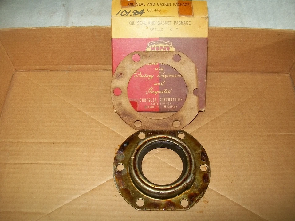 Chrysler Imperial 1937 38 39 nuevo MoPar eje trasero eje de transmisión sello de aceite #891440 Foto 1 de 1