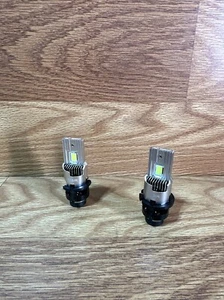 D2S D2R LED Headlight Bulb Kit 30000LM Replace HID Super White Conversion Kit - Picture 1 of 5