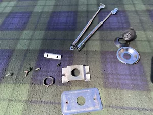 Jaguar XJS V12 Convertible Paquete Estante Almacenamiento Bin Lock Kit - Imagen 1 de 8