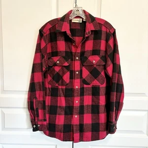 Vintage Fieldmaster Flannel Buffalo Red Plaid 100% Cotton Made in USA Mens Med - Picture 1 of 7