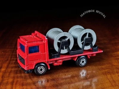 Camión de cable Volvo n.º 26 caja de cerillas rojo escaso súper rápido Foto 1 de 4