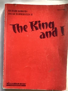 THE KING AND I , Vocal Score, Paperback- READ! - Picture 1 of 1