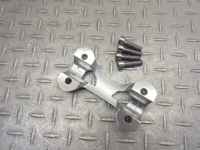 Soporte elevador de abrazadera de manillar superior Triumph Street Triple RS 765 2021 17-22 Foto 1 de 4