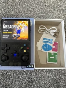 R36S Retro Portable Handheld Console 160GB 21k games BRAND NEW - Picture 1 of 10