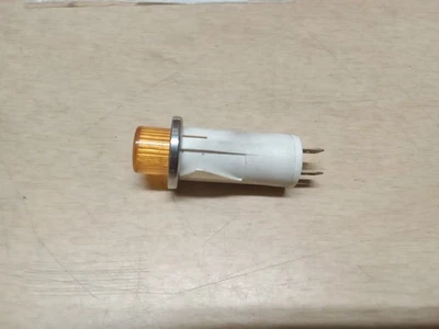 Littelfuse 125V 1/3W Amber Indicator Light - Изображение 1 из 4