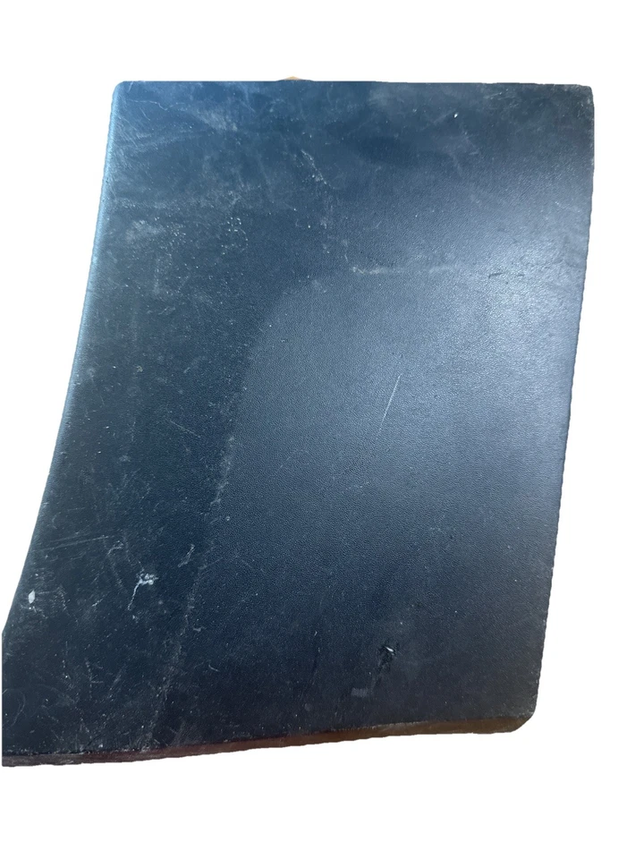 Moldura de guardabarros derecho Ford Expedition 2018-2025 Foto 1 de 1