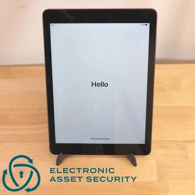 (Lot of 3) Apple iPad Air 1st generation 16Gb Wifi only(x2) Wifi & Cellular(x1) - Image 1 of 4