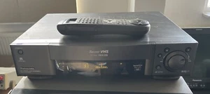 Panasonic NV-HS950 SVHS-Videorecorder inkl. FB, Revidiert, 2J GARANTIE - Picture 1 of 8