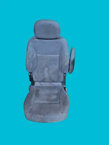 PEUGEOT PARTNER MK2 B9 2014 FRONT CLOTH SEAT WITH ARMREST IN GREY O/S RIGHT - Picture 1 of 10