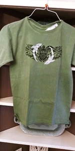 CRAZY SHIRTS HAWAII Honu Mano ti leaf dyed T-SHIRT ~ NEW WITH TAGS ~ KIDS L - Picture 1 of 2
