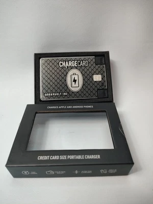 Ультратонкое портативное зарядное устройство ChargeCard размер кредитной карты 2300 мАч (новое — открытая коробка) - Изображение 1 из 4