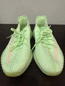 Mens Size 5 1/2 Adidas Yeezy Boost 350 V2 GID Glow - Picture 1 of 10