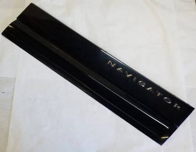 Black Front Right Lower Door Moulding | Fits 2007-2015 Lincoln Navigator - Image 1 of 4