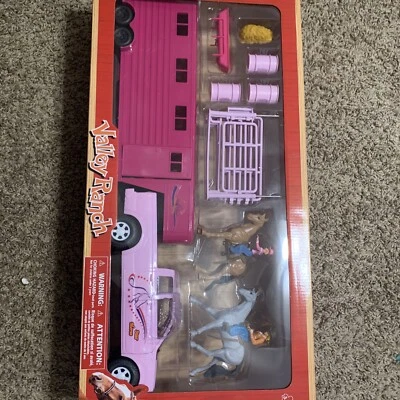 Valley Ranch Pink Pick Up Truck And Horse Trailer Playset - Image 1 of 3