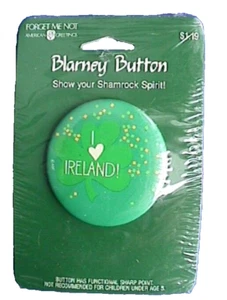 American Greetings BUTTON PIN St Patrick Vintage HEART IRELAND IRISH Holiday NEW - Picture 1 of 2