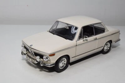 B69 1:18 ANSON BMW 2002 CREAM EXC. COND. - Immagine 1 di 4