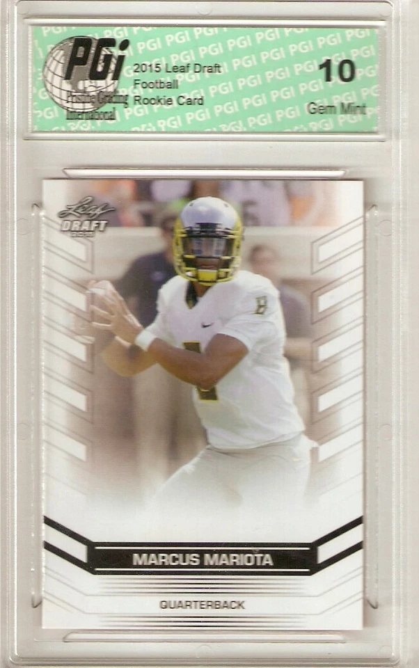 2015 Leaf Draft Rookie Card #03 Marcus Mariota PGI 10 - Image 1 of 1