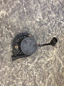 Secondary Air Injection Pump BMW 745 SERIES 03-07 - Foto 1 di 4