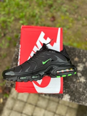 nike air max plus TN noir neuves virgule verte  - Photo 1/4