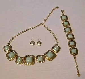 Talbots Gold Tone Mint Green Square Panel Necklace Bracelet Earring Set Parure - Picture 1 of 9
