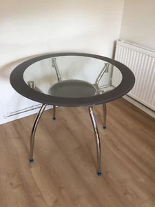 round tempered glass dining table - Picture 1 of 4