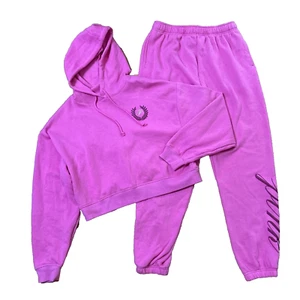 NEW Victoria Secret Pink Jogger Set Hoodie Pant Cropped Shirt Top 2 Piece Medium - Picture 1 of 15