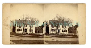 Newport NH - DR REED'S HOME - c1880s Stereoview - Imagen 1 de 2